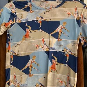 Vintage tennis polyester t shirt, very unique